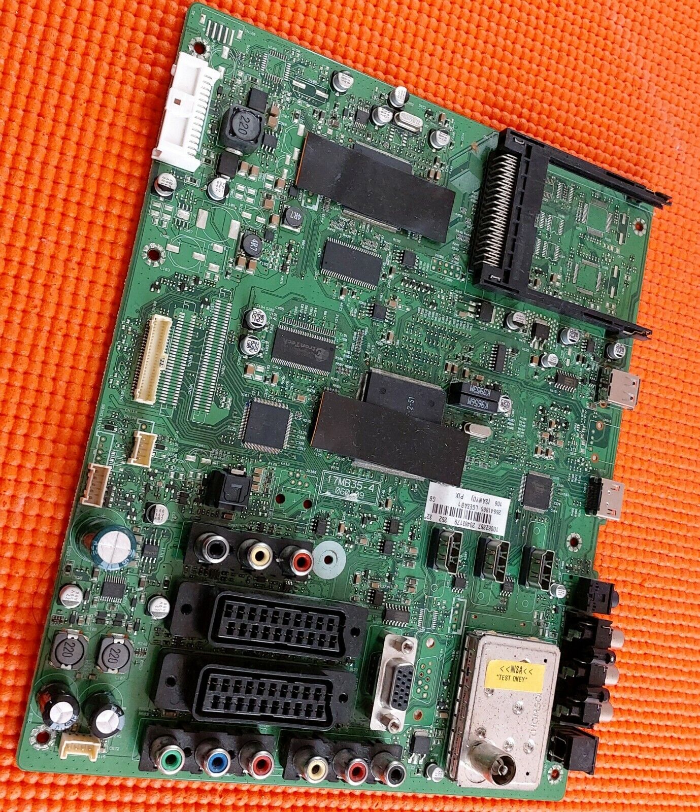 MAIN BOARD FOR SANYO CE32FD90-B 32" LCD TV 17MB35-4 20483179 LGESAB1