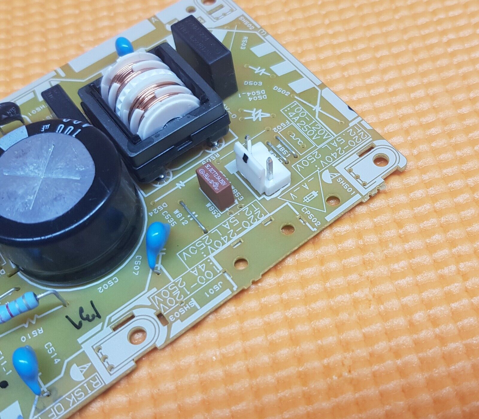 POWER SUPPLY BOARD FOR JVC LT-24HG31J 24" LCD TV CEK626A 179124