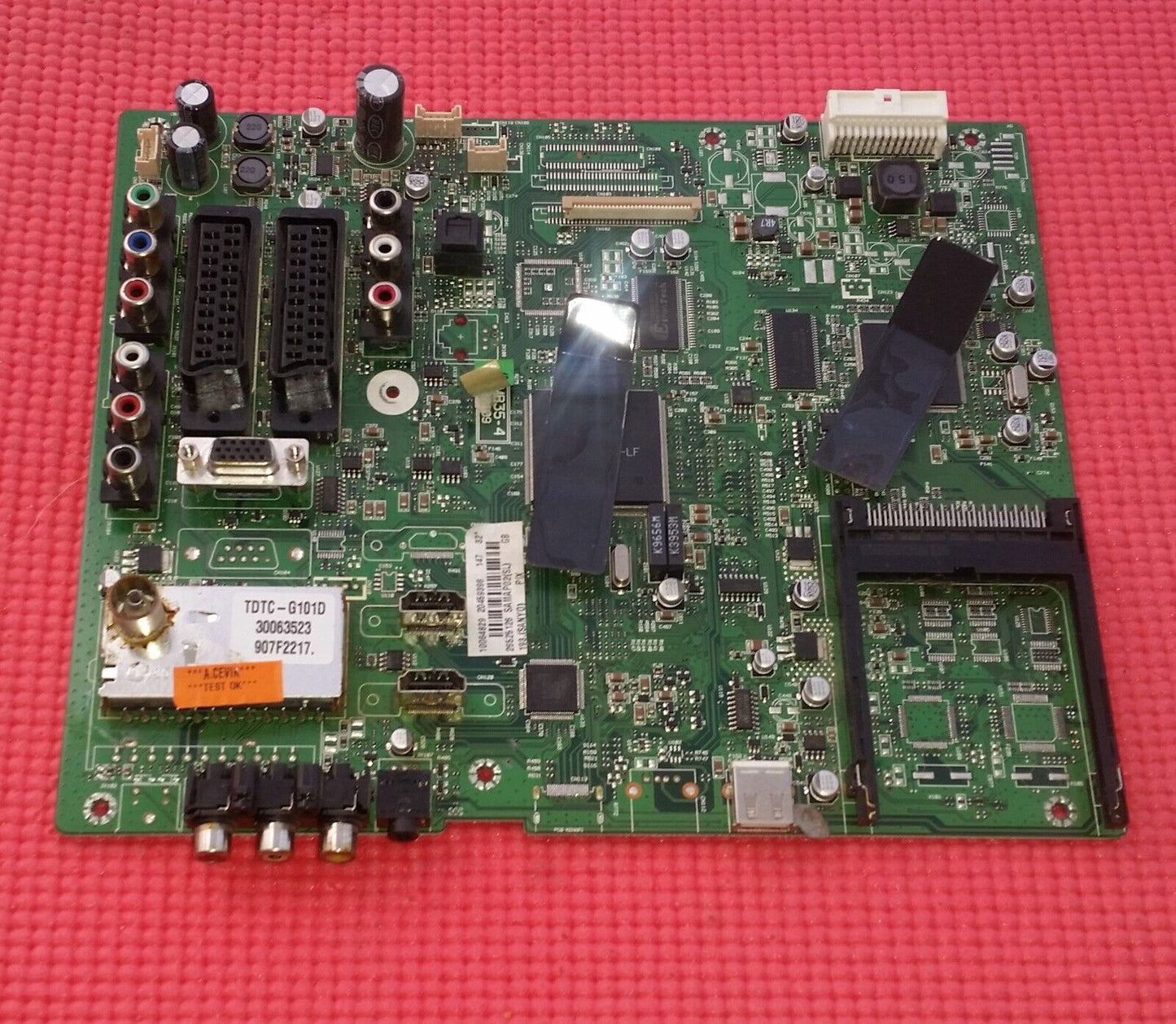 MAIN BOARD FOR SANYO CE32LD47-B CE32LD90-B TV 17MB35-4 20459398 SCRN LTA320AP02