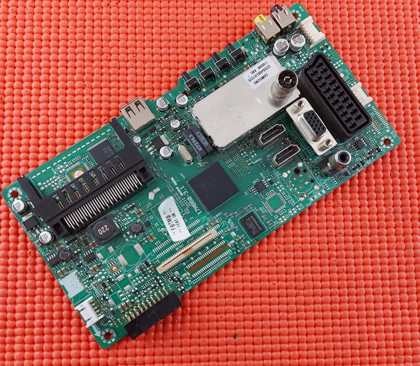 MAIN BOARD FOR TOSHIBA 22DL833B LED TV 17MB60-3.1 20550929 SCREEN LC216EXN SD A1