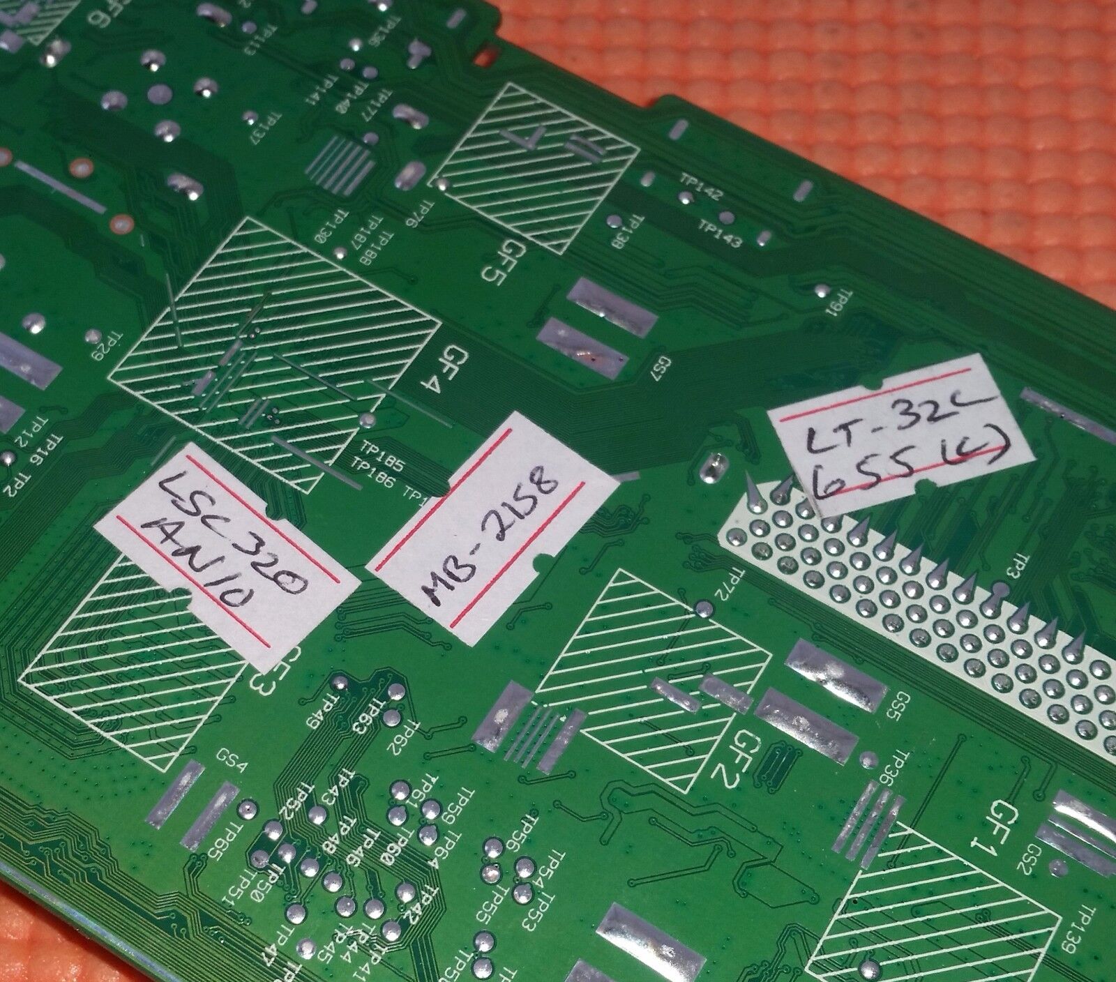 MAIN BOARD FOR JVC LT-32C660 LT-32C655 TV 17MB110 23360782 SCREEN: LSC320AN10