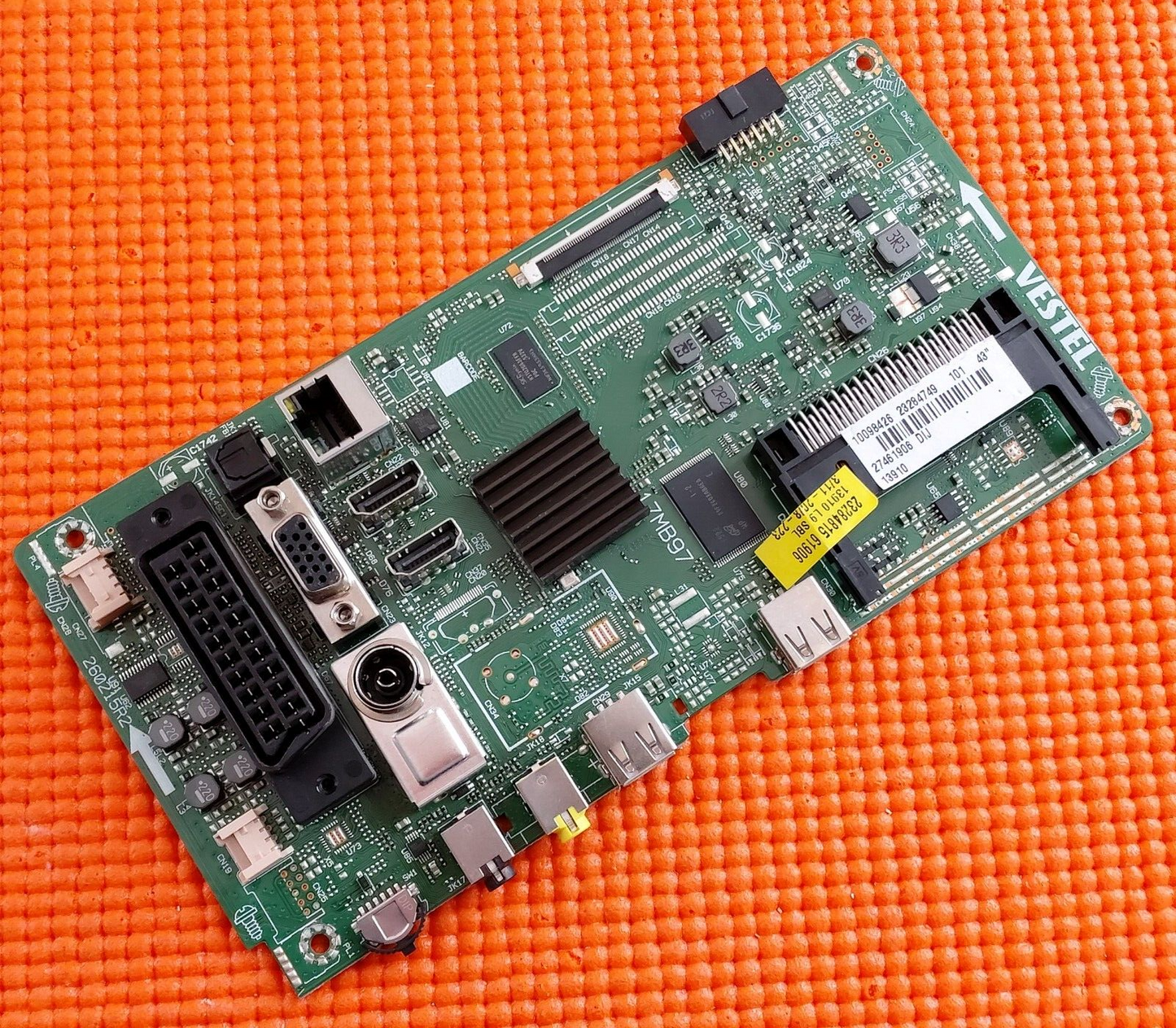 MAIN BOARD FOR HITACHI 42HBT42UK TV 17MB97 23284749 SCREEN LC430DUY SH A1