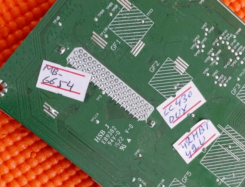 MAIN BOARD FOR HITACHI 42HBT42UK TV 17MB97 23284749 SCREEN LC430DUY SH A1