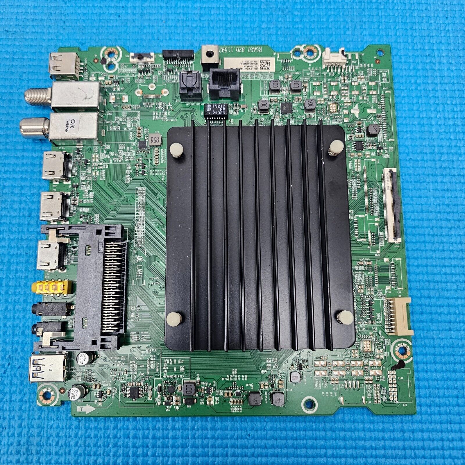 MAIN BOARD FOR 43A7HQTUK 55A7HQTUK 65E7HQTUK 75A7HQTUK TV RSAG7.820.11592/ROH