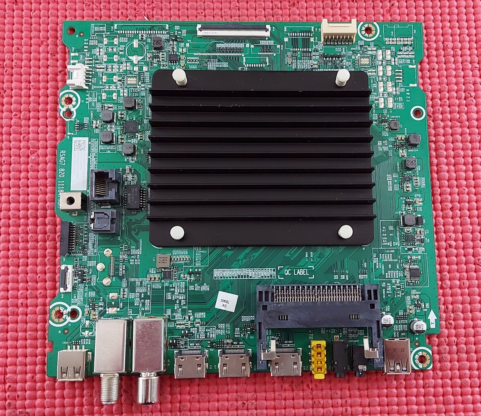 MAIN BOARD FOR HISENSE 65A7GQTUK 65" TV RSAG7.820.11184/ROH SCREEN HV650QUB-F70