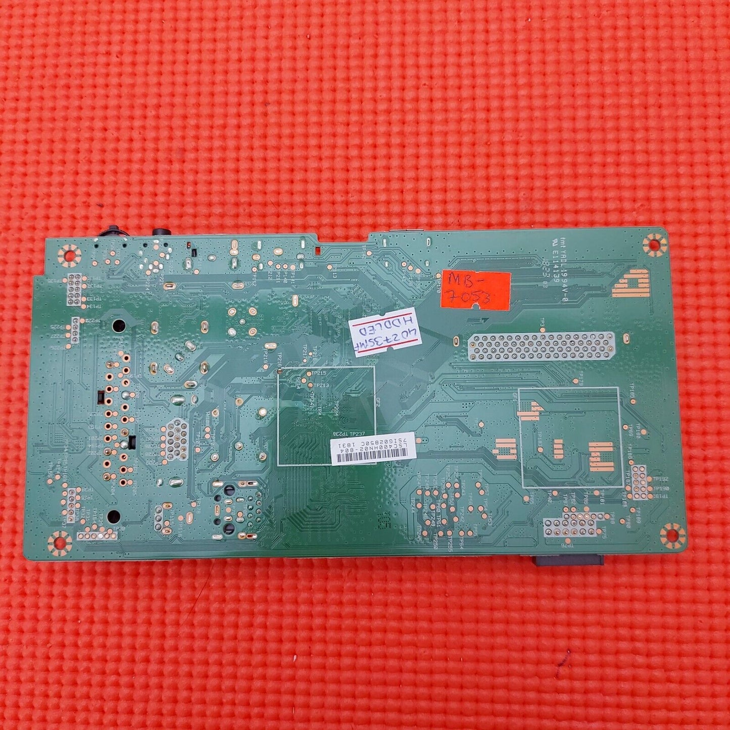 MAIN BOARD FOR DIGIHOME 402735MPHDDLED TV 17MB211S 23514938 SCREN LSC400HN02-804