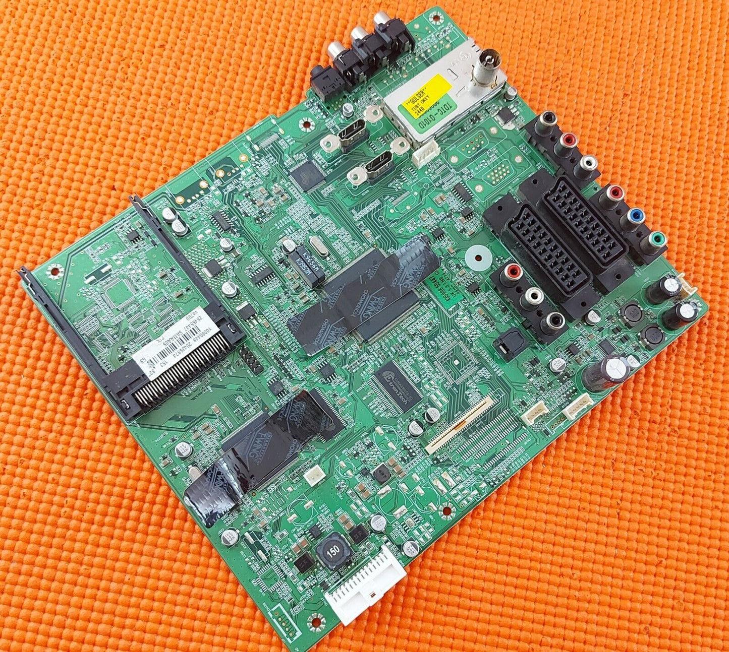 MAIN BOARD FOR TECHNIKA LCD32-209 32" LCD TV 17MB35-1 20435874 SCREEN LTA320AP05