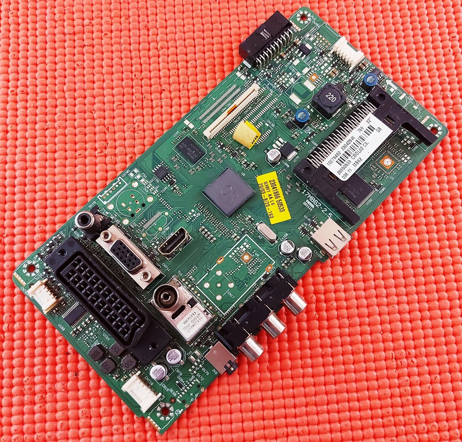 MAIN AV BOARD FOR JMB JT0132001B/01 32" TV 17MB62-2.5 23042946 SCREEN V315B5-L02