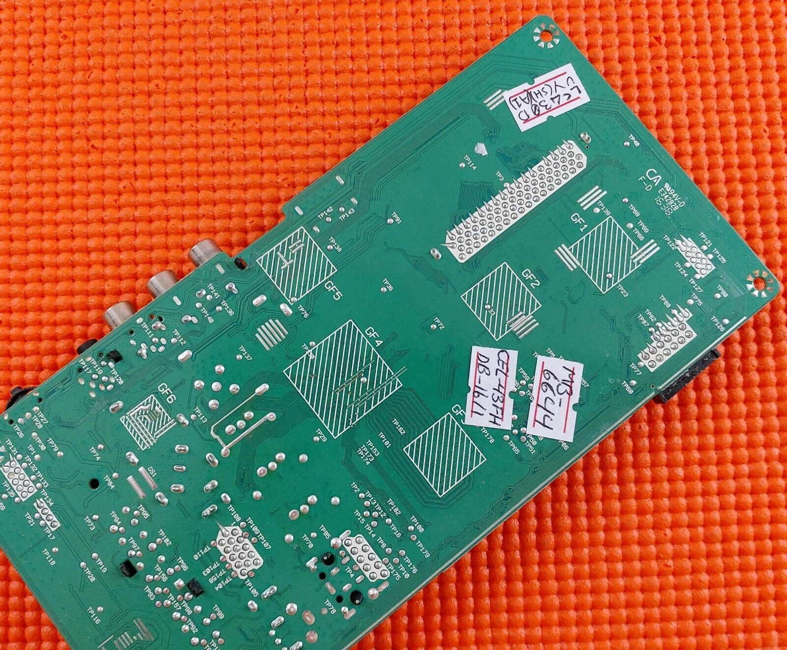 MAIN BOARD FOR CELCUS CEL-43FHDB-16/1 43" TV 23332330 17MB97 SCRN LC430DUY SH A1