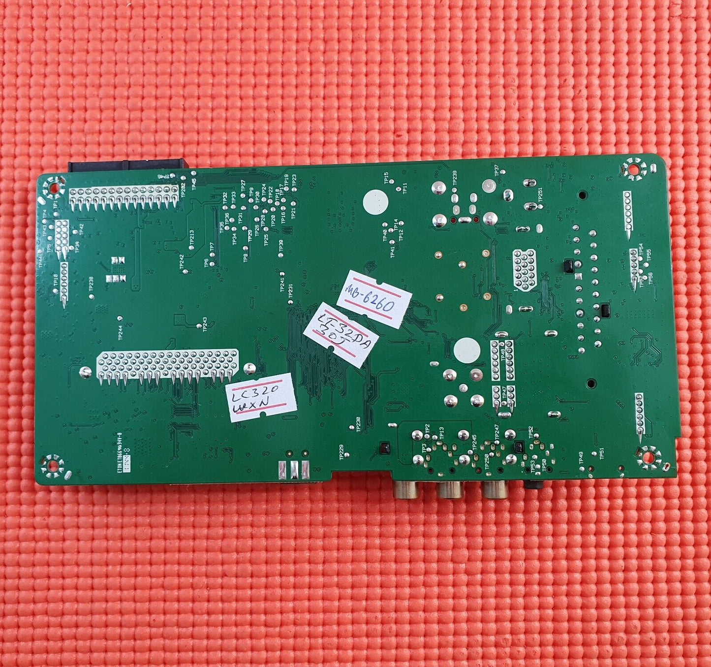 MAIN BOARD FOR JVC LT-32DA30J 32" TV 17MB62-1 23015438 SCREEN LC320WXN