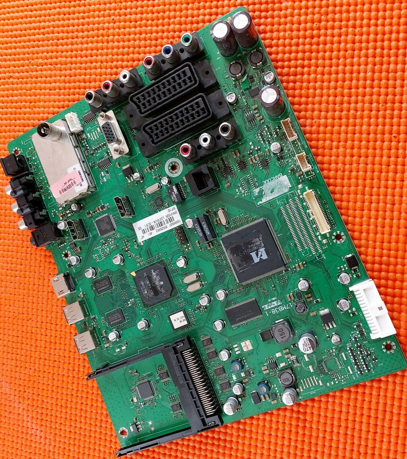 MAIN BOARD FOR TECHNIKA 42-2030 42" LCD TV 17MB38-1 20525952 SCREEN LC420WUN