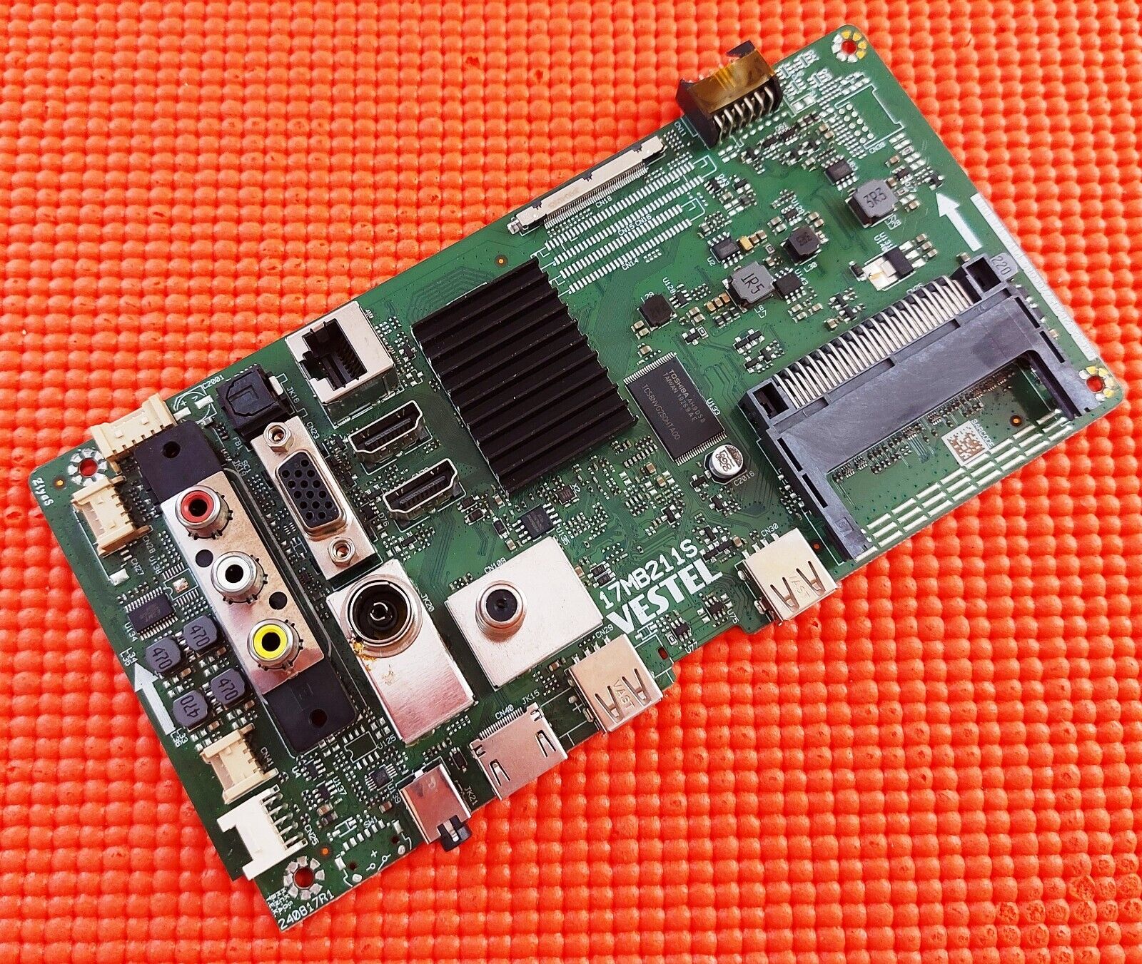 MAIN BOARD FOR TOSHIBA 40LL3A63DB 40" TV 17MB211S 23590323 SCREEN LSC400HN02-804