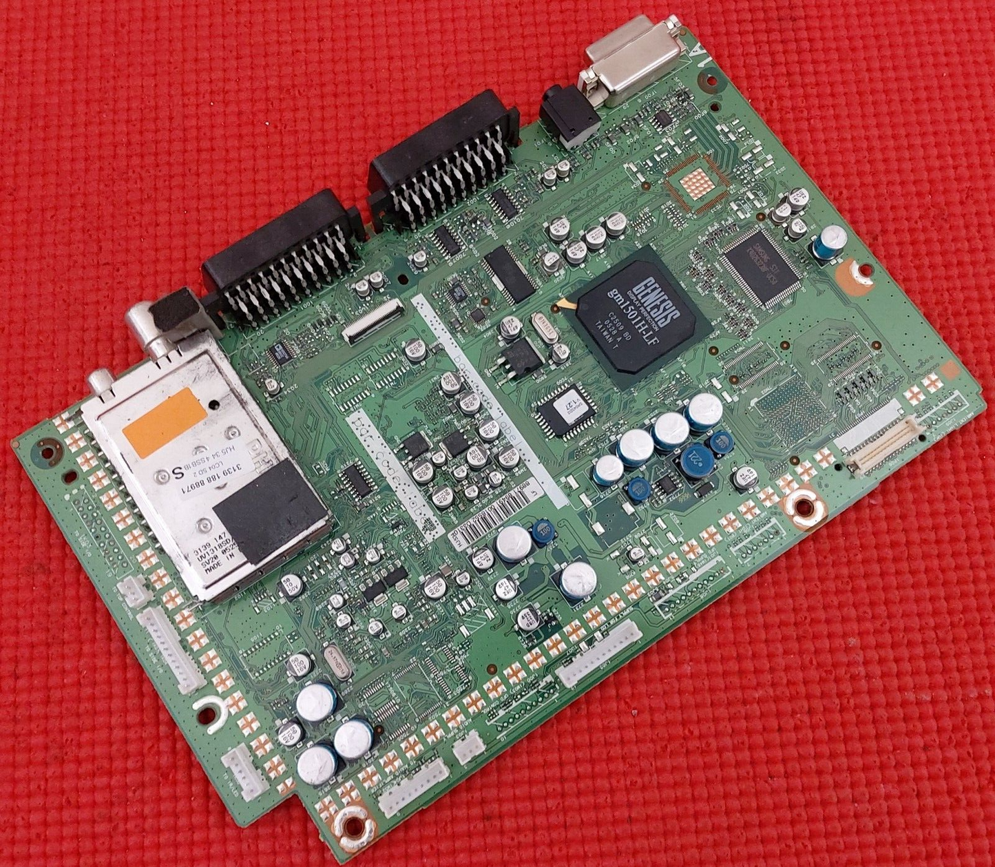 MAIN BOARD FOR PHILIPS 32PF5520D 26PF5520D TV 3139 123 6093 1 WK509 2 LC320W01