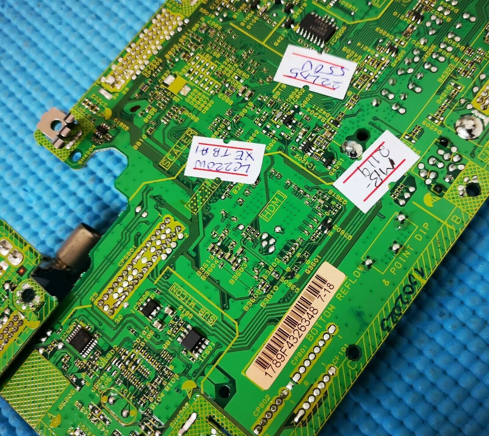 MAIN BOARD FOR HITACHI 22LD5550U 22" LCD TV CMH143A DB200_90302A SCR:LC220WXE