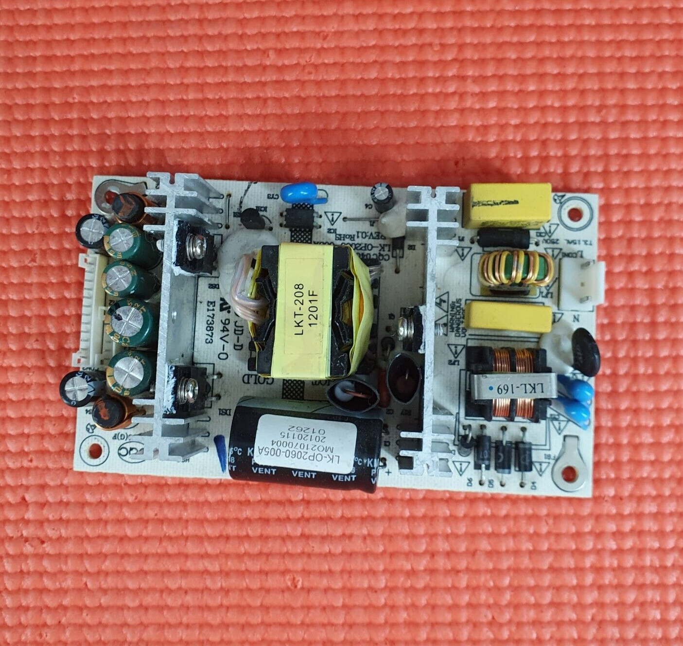 POWER SUPPLY BOARD FOR TECHNIKA LCD19229 185/55G 19" TV LK-OP2060-005A