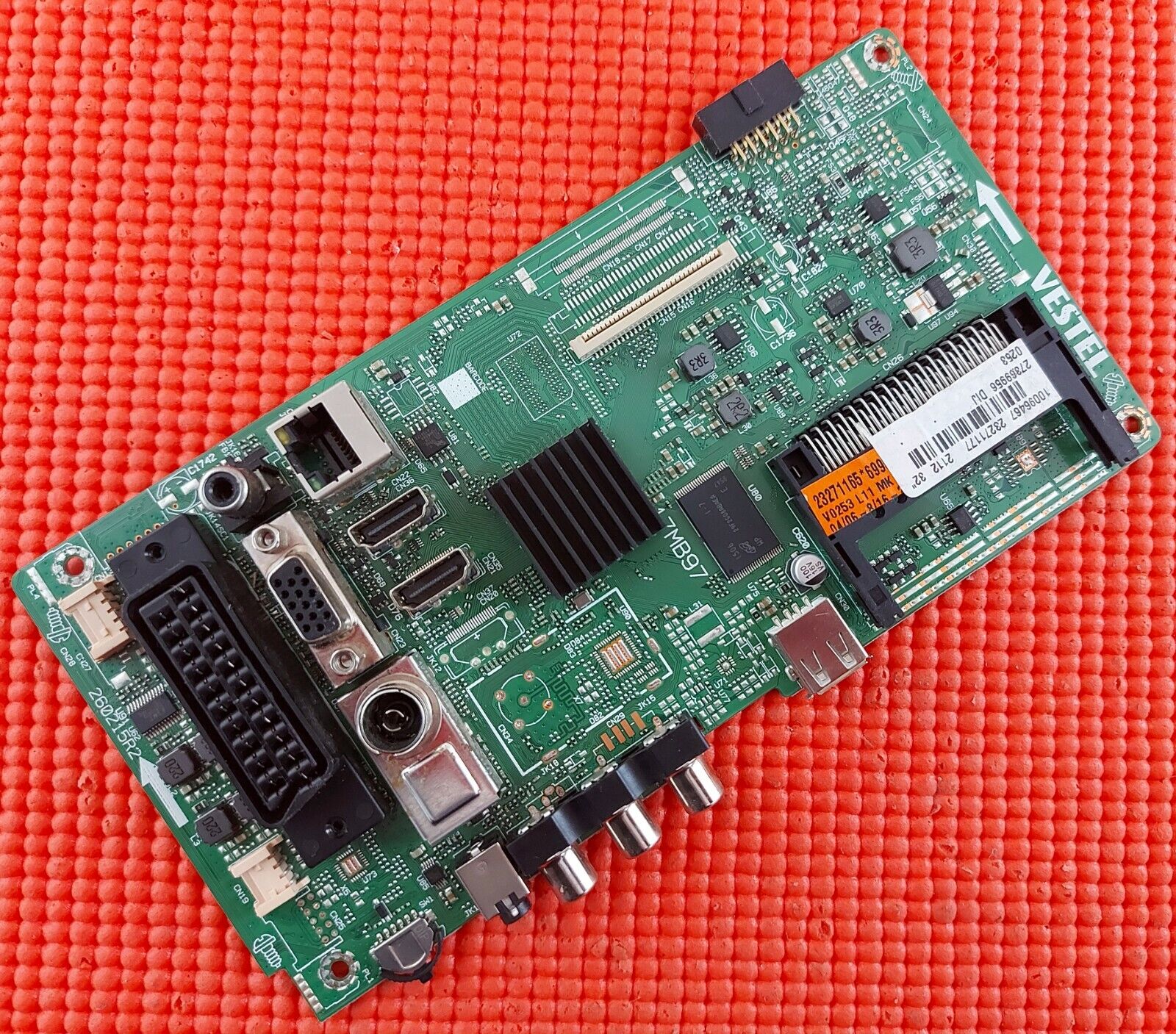 MAIN BOARD FOR PANASONIC TX-32C300B 32" TV 17MB97 23271177 SCREEN LSC320AP01-L04