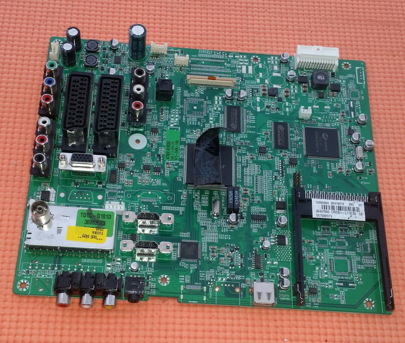 MAIN BOARD FOR HITACHI L26HP03U 26" LCD TV 17MB35-1 20418919 SCREEN: V260B1-L11