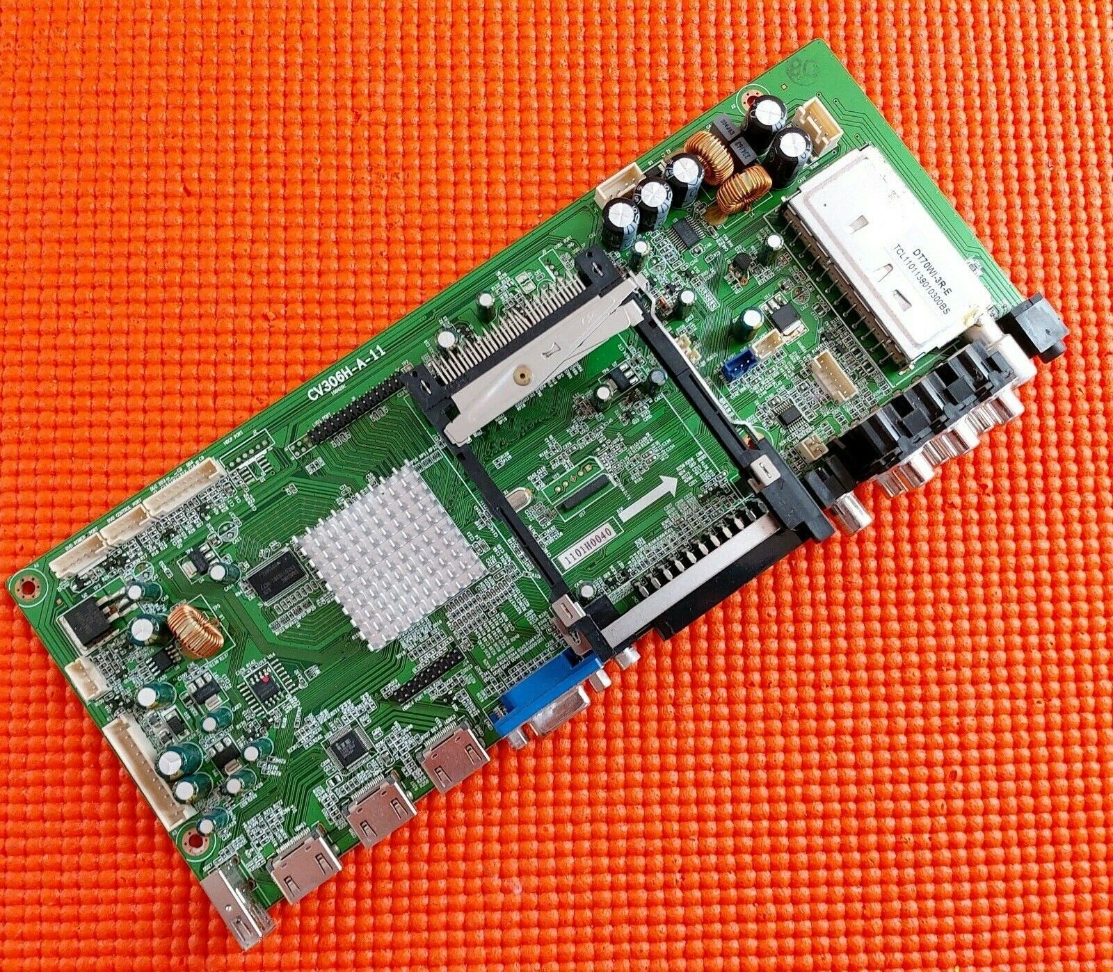 MAIN BOARD FOR E-MOTION X32/69G 32" LCD TV CV306H-A-11 100420C SCREEN LTA320AP06