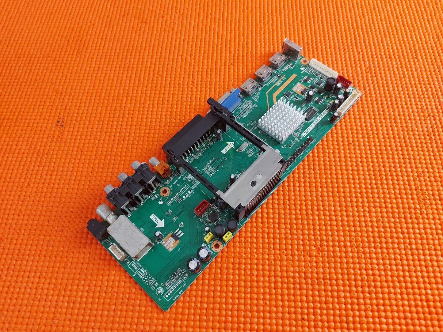 MAIN AV BOARD FOR BLAUPUNKT 32/56G FULL HD TV T.MSD306.68A SCREEN LC320WUN SE P2