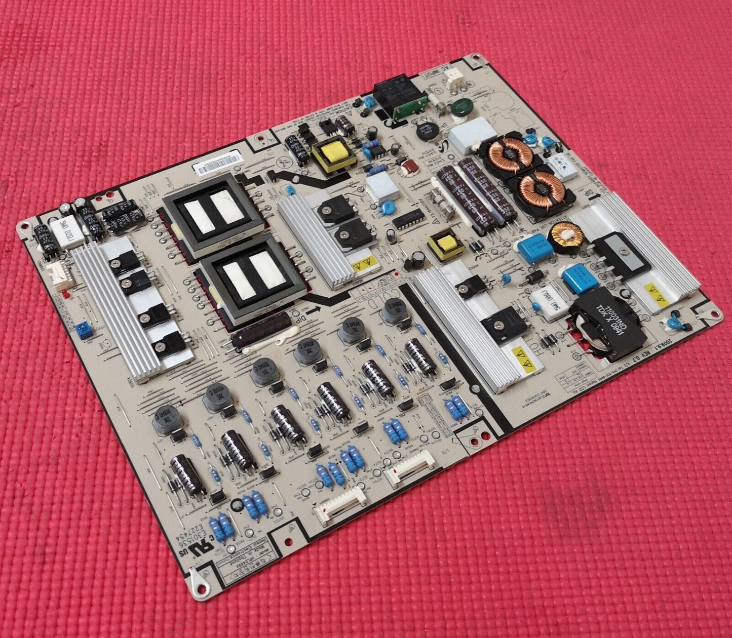 POWER SUPPLY BOARD FOR TECHNIKA W40/99F 40" TV HPLD469A 043-530-8000 REV0.7