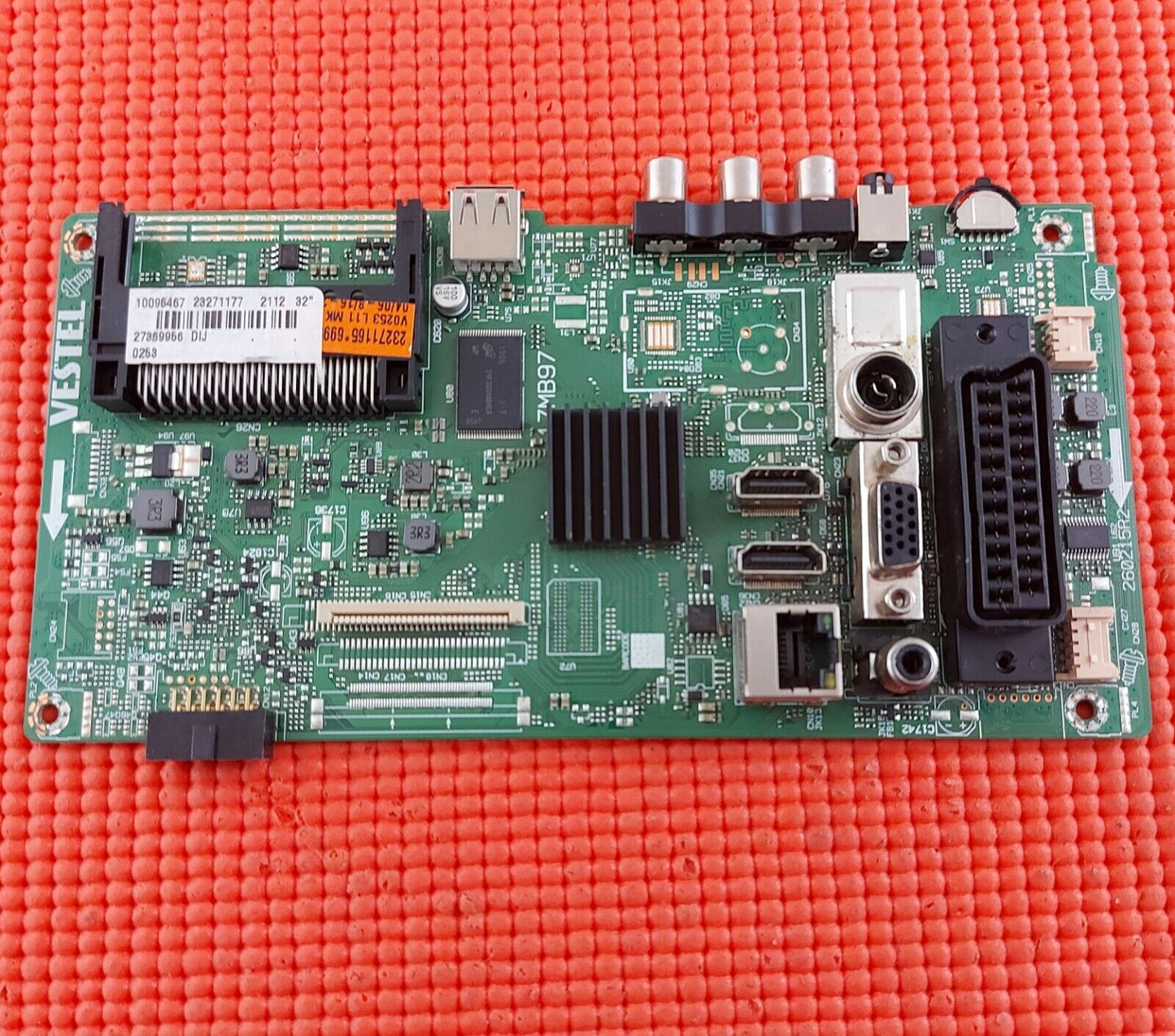 MAIN BOARD FOR PANASONIC TX-32C300B 32" TV 17MB97 23271177 SCREEN LSC320AP01-L04