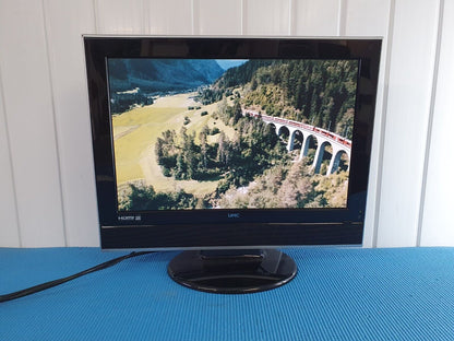 UMC UMC-S19/2NG 19" HD READY TV MONITOR VGA HDMI WITH STAND & POWER CABLE