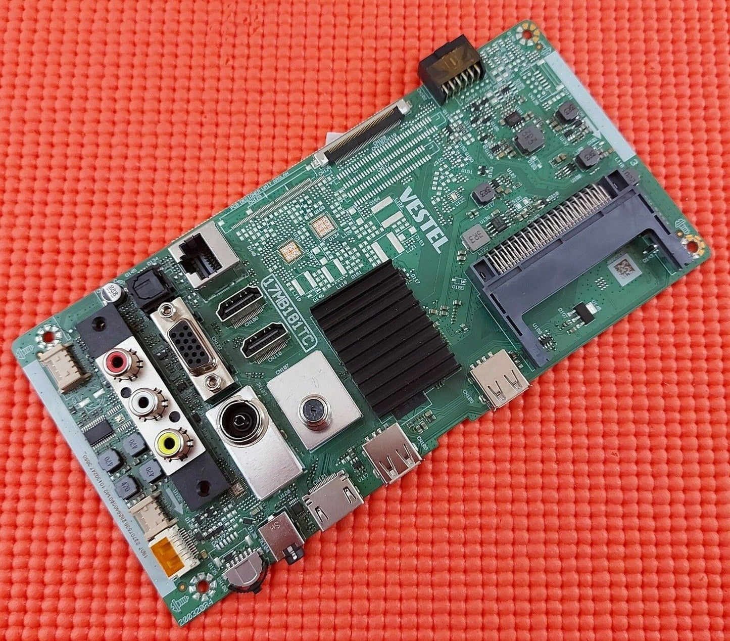 MAIN BOARD FOR TOSHIBA 32LL3C63DB 32" LED TV 17MB181TC 23707538 SCRN PT320CT01-1